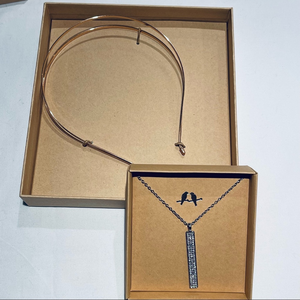 Chloe + Isabel Headband and Pendant